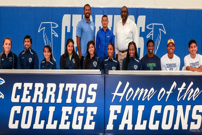 Men's & Women's track and field signings