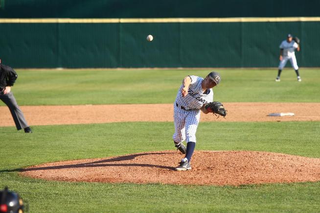 Dylan Algra improved to 2-0 after tossing seven innings and striking out eight batters