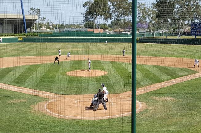 The Falcons defeated LA Harbor, 6-2