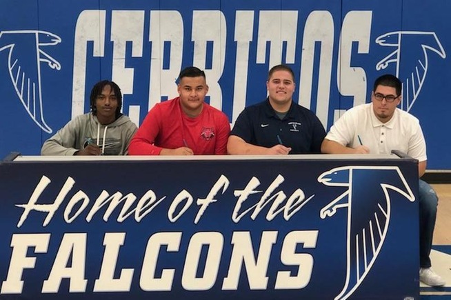 (L-R) Robert Corner, Ernesto Ramirez, Adam Tourville and Justin Gonzalez sign their National Letters of Intent