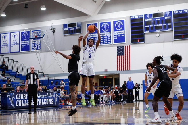 Dennis Johnson gave the Falcons 10 points off the bench in their win