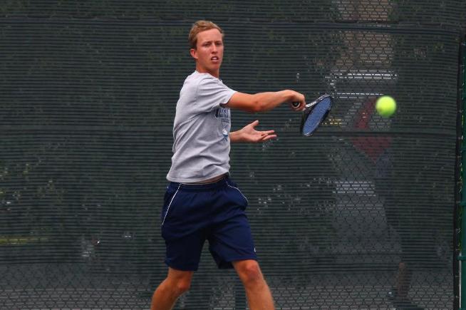 Nathan Eshmade advanced to the quarterfinals with his straight sets win