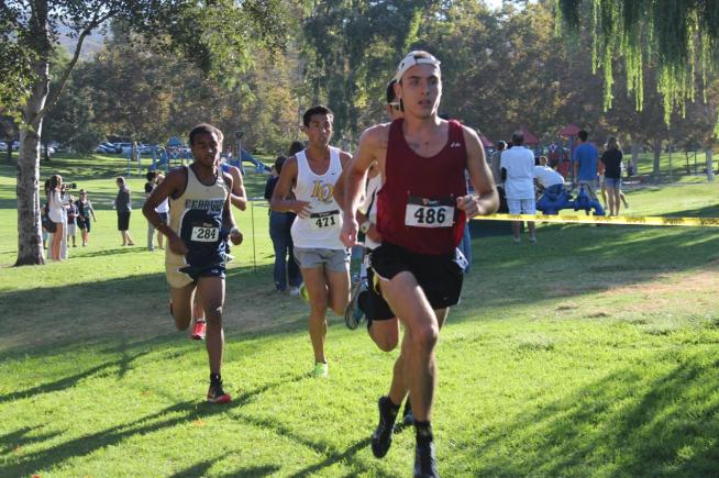 Munir Kahssay (#284) came in third place at the Mark Covert Invitational on Saturday.