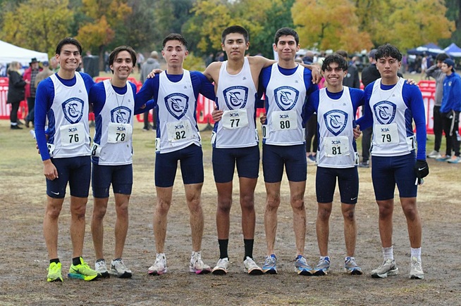 Cerritos men's cross country takes fifth place at the 3C2A State Championships