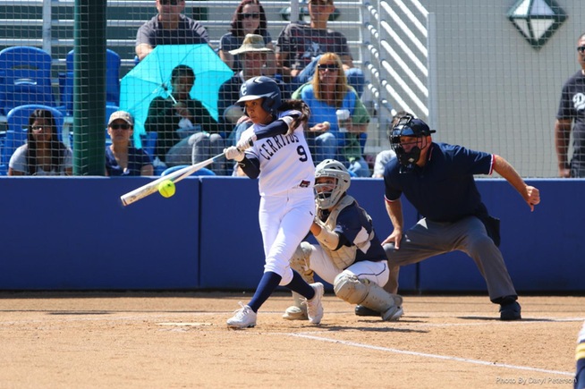 Falcons drop divisional game to El Camino