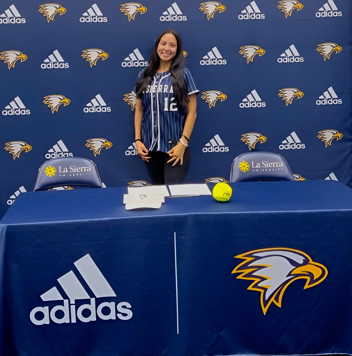 Ayiana Cardenas signed with La Sierra University