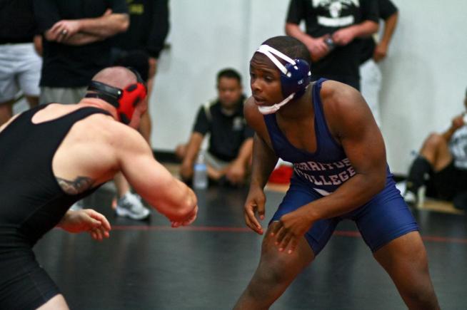 Tyree Cox placed second at 184 pounds at the Santa Ana Tournament.