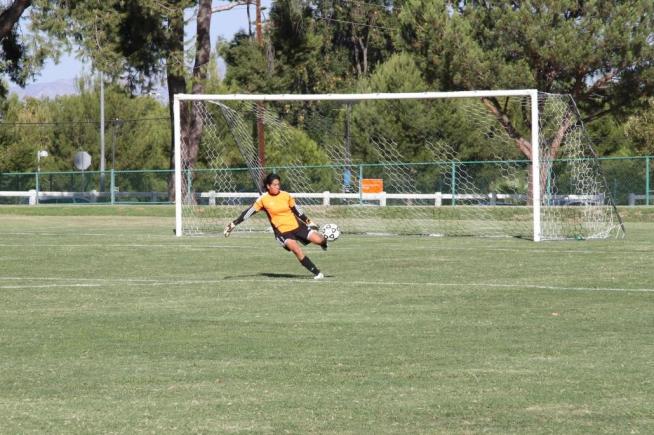 File photo: Maria Santoyo posted her second shutout of the season in a 1-0 win over LA Harbor.