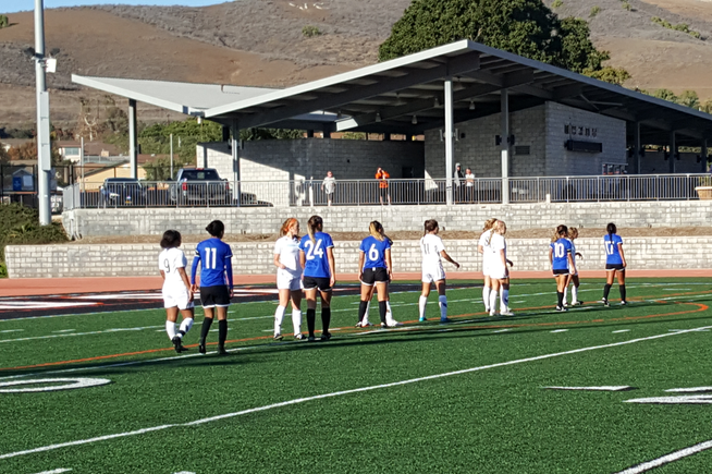 Cerritos advances to CCCAA State Championship game with 3-2 win