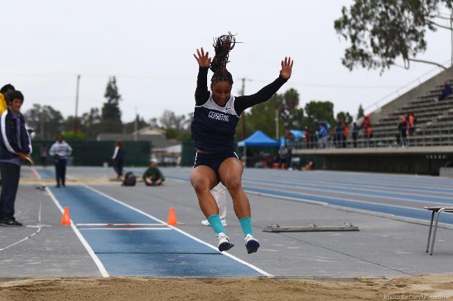 Miranda Valentin placed sixth in the triple jump