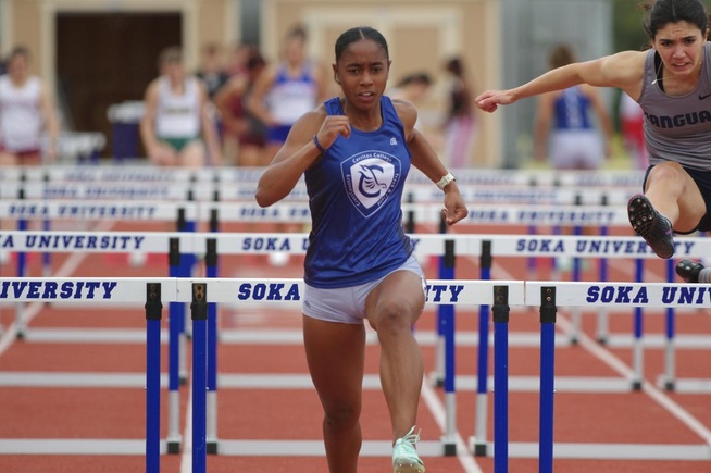 Jazzmine Davis placed second in the 60-meter HH