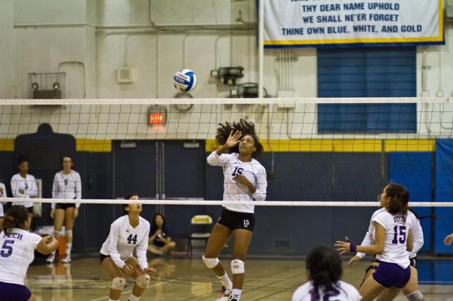File Photo: Jasmin Mitchell (15) had her best match of the season with five kills and three blocks against LA Harbor.